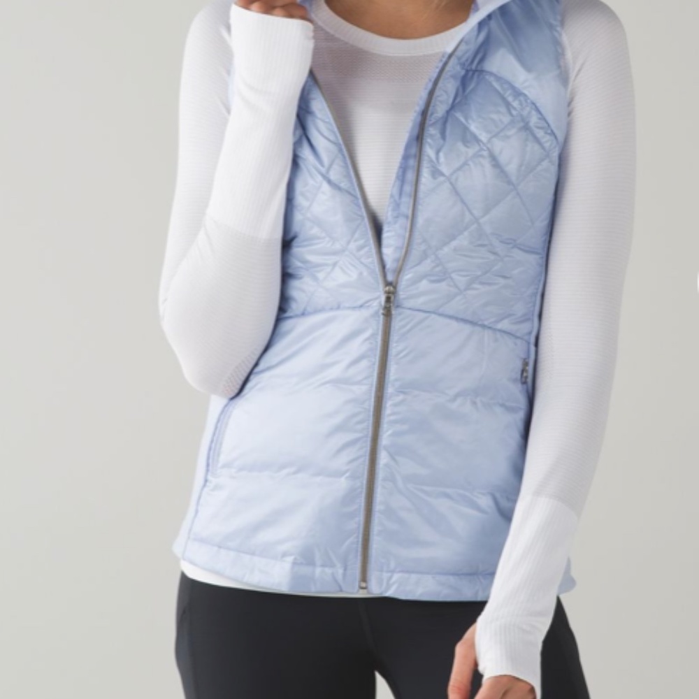 lululemon Down for a Run Vest, cool breeze, size 6